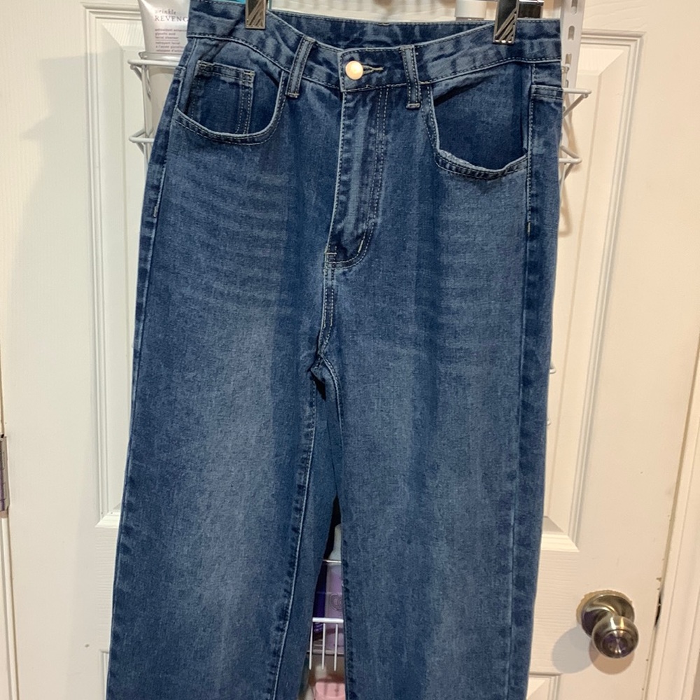 Never Worn Super Cute Jeans